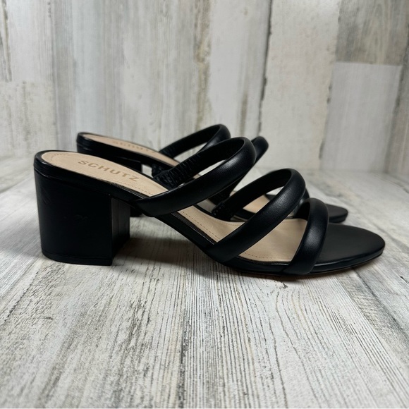 New Schutz Olly Strappy Block Heel Sandal in Blacke #789 - Picture 8 of 12